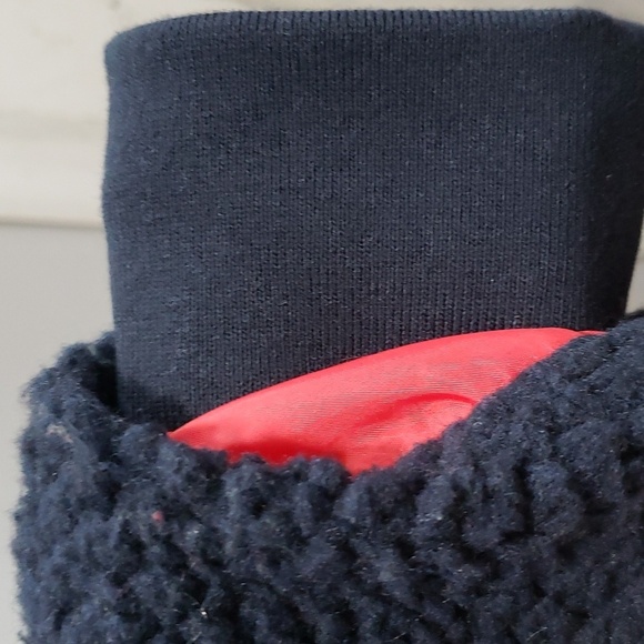 Tommy Hilfiger NWT Navy Blue Puffer/Teddy Bomber Jacket, Small - Picture 8 of 8